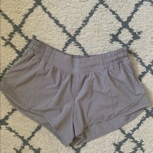 Lululemon Hotty Hot Low Rise 2.5” Shorts